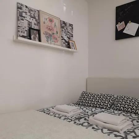 B3 Sneznik-modern 아파트 *